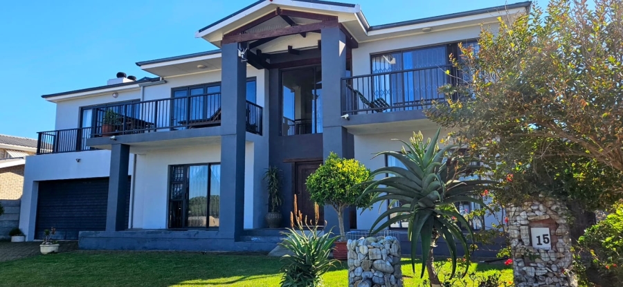 6 Bedroom Property for Sale in Franskraal Western Cape
